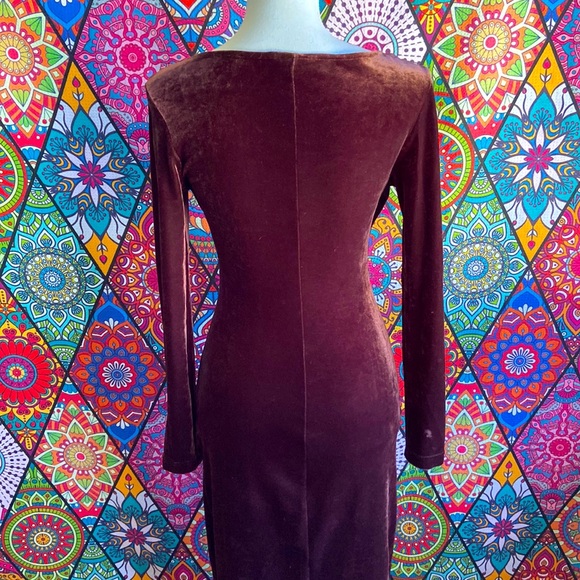 🌟SOLD🌟 Vintage 90s Y2K Lisa Ho Brown Velvet Cutout Formal Midi Dress Sz 10 - Picture 4 of 8